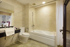Bonjour Nha Trang Hotel