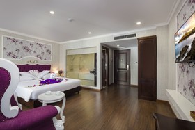 Bonjour Nha Trang Hotel