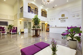 Bonjour Nha Trang Hotel