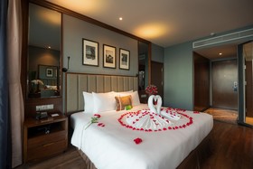 Royal Beach Boton Blue Hotel & Spa