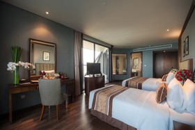 Royal Beach Boton Blue Hotel & Spa
