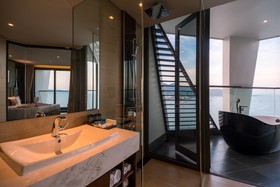 Royal Beach Boton Blue Hotel & Spa