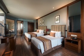 Royal Beach Boton Blue Hotel & Spa