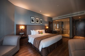 Royal Beach Boton Blue Hotel & Spa