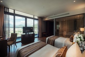 Royal Beach Boton Blue Hotel & Spa
