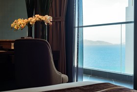 Royal Beach Boton Blue Hotel & Spa