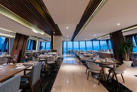 Royal Beach Boton Blue Hotel & Spa