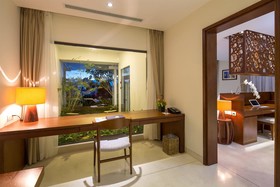 Cam Ranh Riviera Beach Resort & Spa