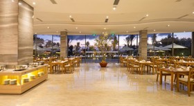 Cam Ranh Riviera Beach Resort & Spa