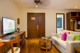 Cam Ranh Riviera Beach Resort & Spa