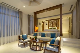 Cam Ranh Riviera Beach Resort & Spa