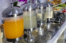 Cct Hotel Nha Trang by OYO Rooms