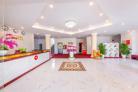 Cct Hotel Nha Trang by OYO Rooms
