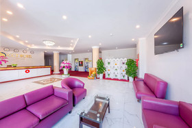 Cct Hotel Nha Trang by OYO Rooms