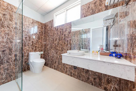 Cct Hotel Nha Trang by OYO Rooms