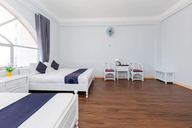 Cct Hotel Nha Trang by OYO Rooms