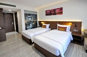 Crown Nguyen Hoang Hotel