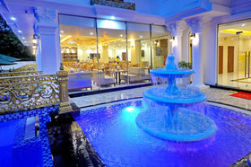 Crown Nguyen Hoang Hotel