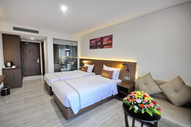 Crown Nguyen Hoang Hotel