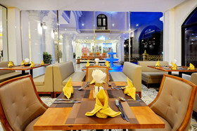 Crown Nguyen Hoang Hotel