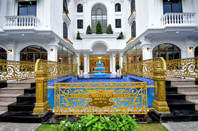Crown Nguyen Hoang Hotel