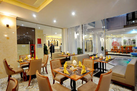 Crown Nguyen Hoang Hotel