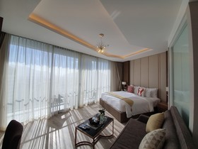 Crystali Panorama