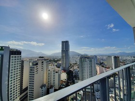 Crystali Panorama