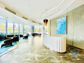 Crystali Panorama