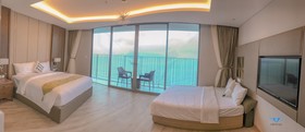 Crystali Panorama