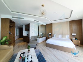 Crystali Panorama