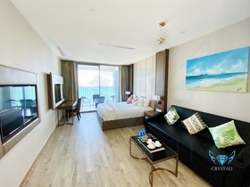 Crystali Panorama