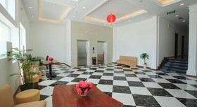 Den Long Do Hotel