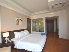 Ocean Waves Resort Cam Ranh