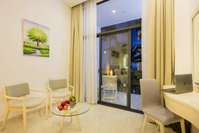 Diamond Bay Condotel Resort