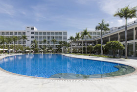 Diamond Bay Condotel Resort