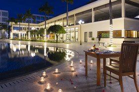 Diamond Bay Condotel Resort