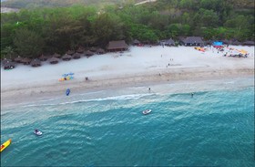Diamond Bay Condotel Resort