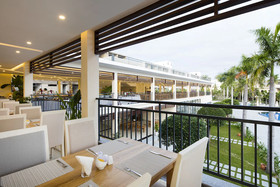 Diamond Bay Condotel Resort