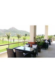 Diamond Bay Golf & Villas