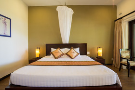 Diamond Bay Resort & Spa