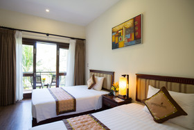 Diamond Bay Resort & Spa
