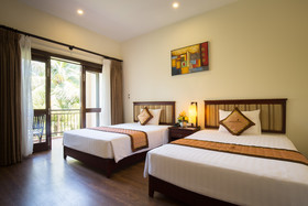 Diamond Bay Resort & Spa