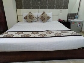 Diu Dang Hotel