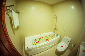 Gem Hotel