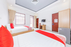 Duy Nhat Hotel by OYO Rooms