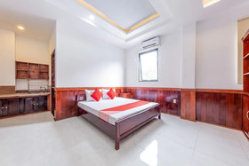 Duy Nhat Hotel by OYO Rooms