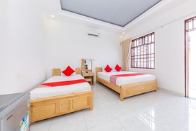 Duy Nhat Hotel by OYO Rooms