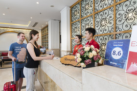Edele Hotel