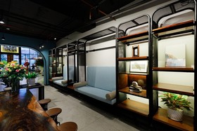 Em Oi Hotel
